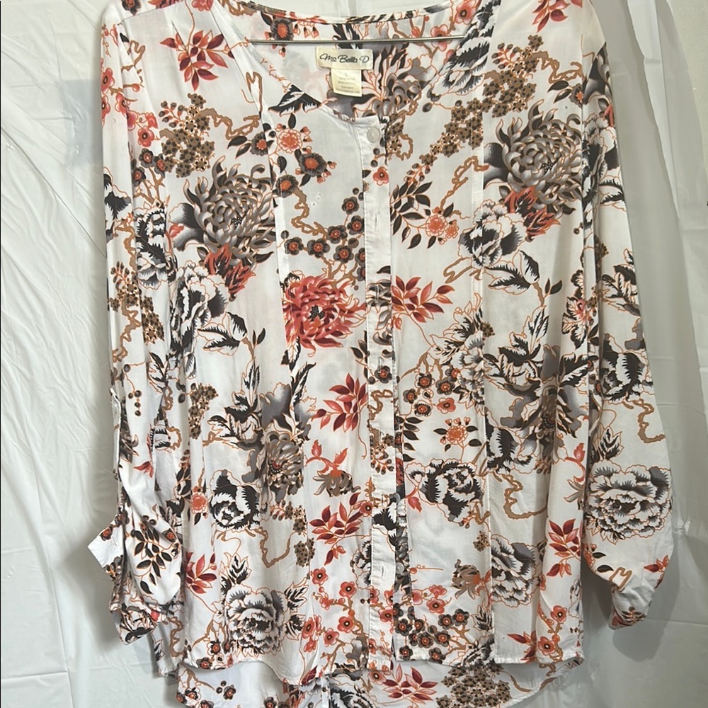 Bella D Cream 3/4 Sleeve Button Down Blouse